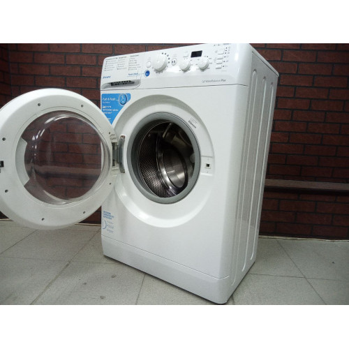 Стиральная машина indesit 6кг (Арт:С03)