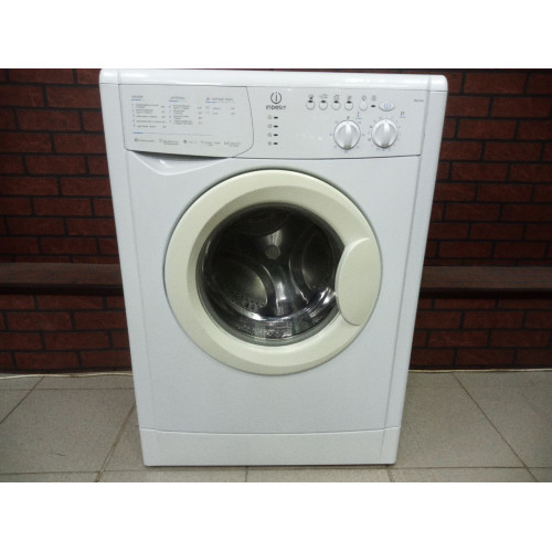 Стиральная машина Indesit 5кг (Арт:С22)