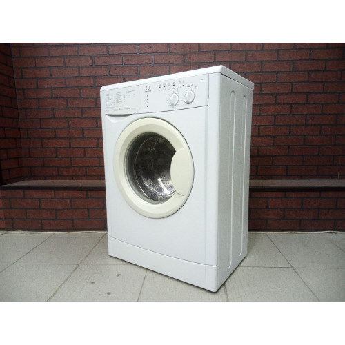 Стиральная машина Indesit 5кг (Арт:С22)